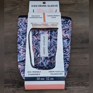 NWOT-Simply Southern Iced Drink Sleeve